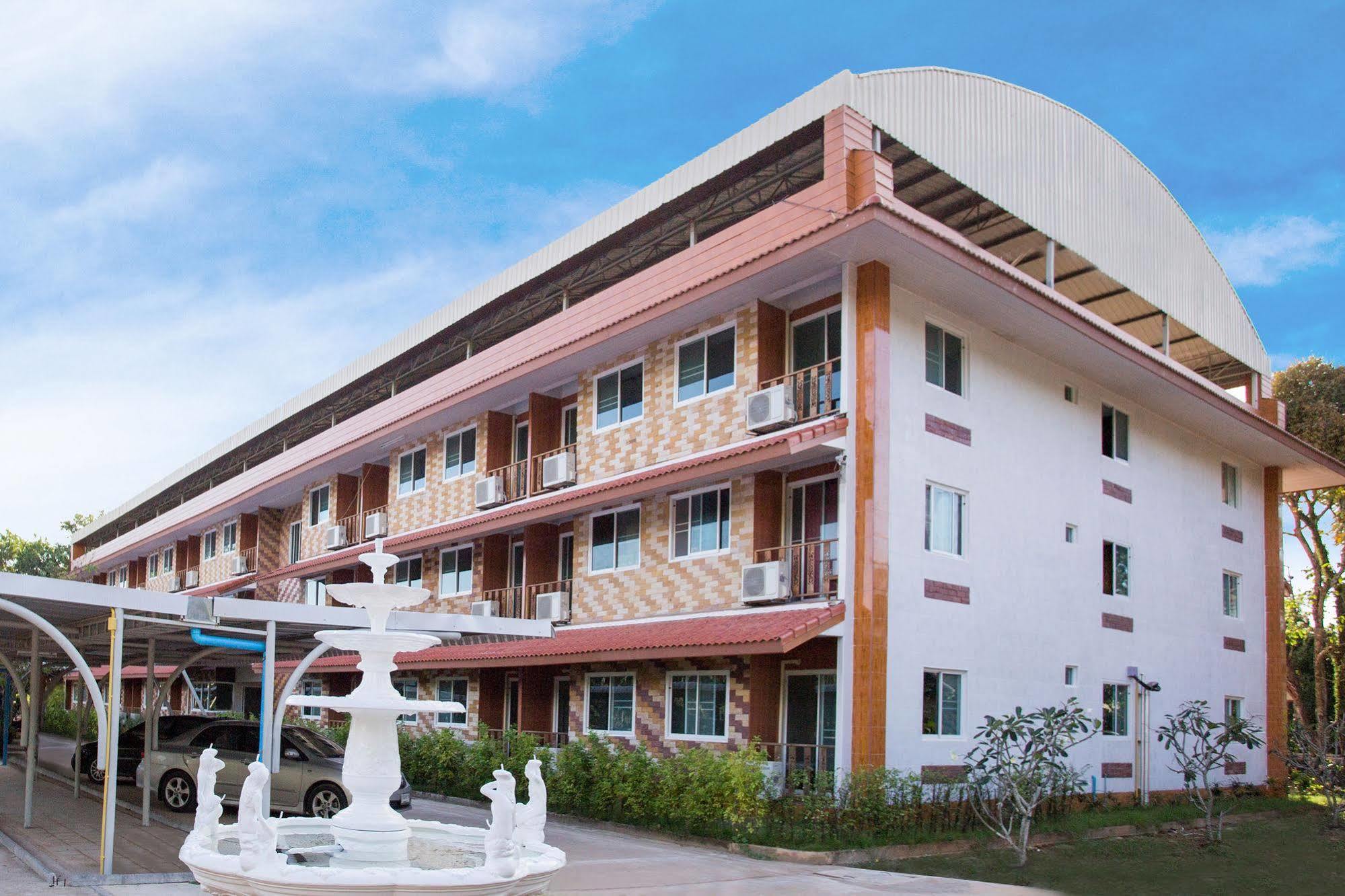 Baan Bangrak Residence Trang Exterior photo